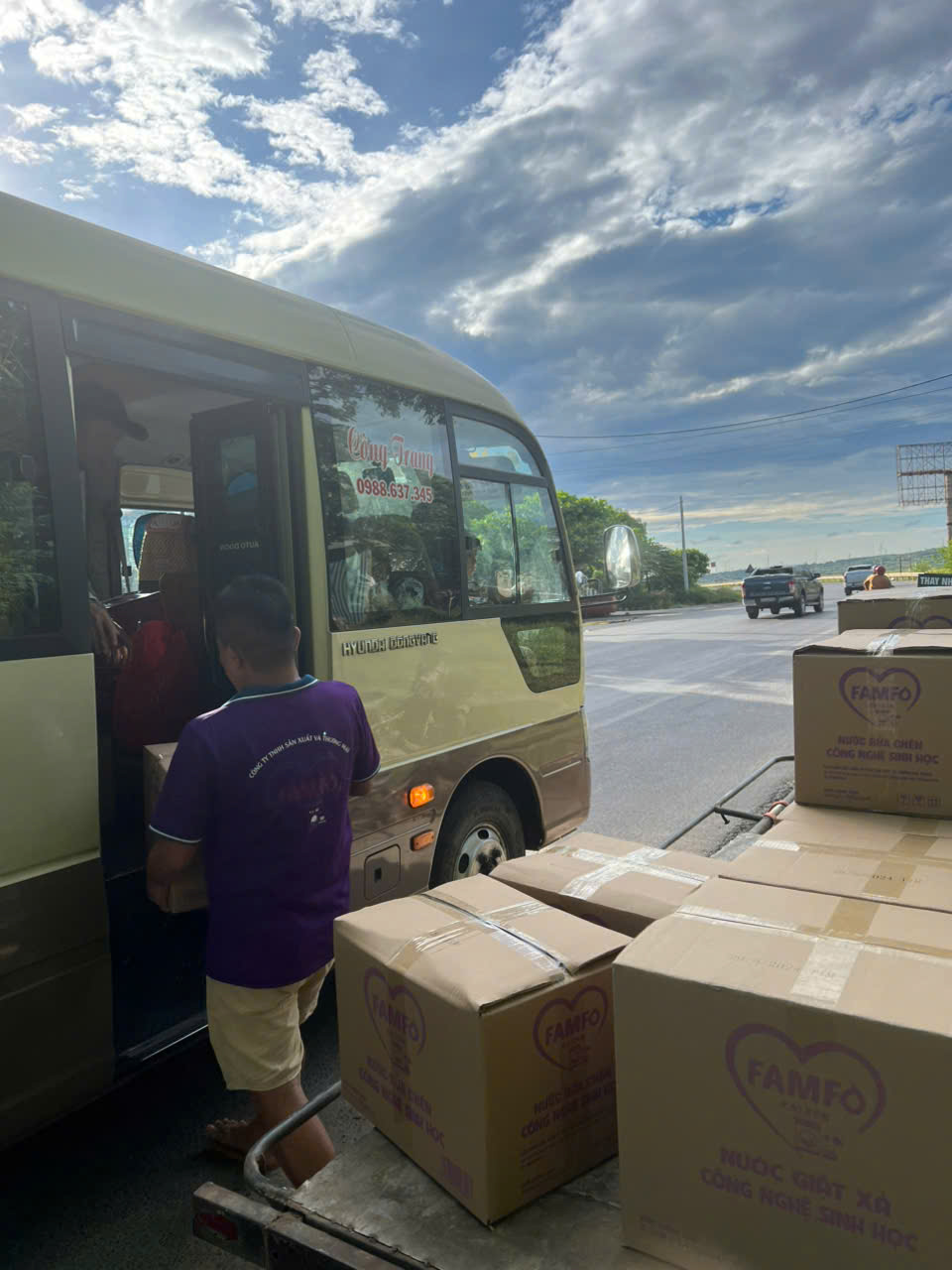 nước giặt xã lên kệ