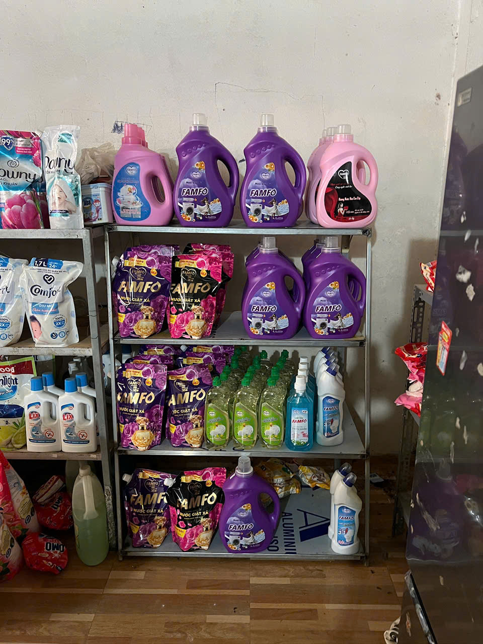 nước giặt xã lên kệ